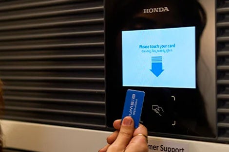 Swapping batteries in the station